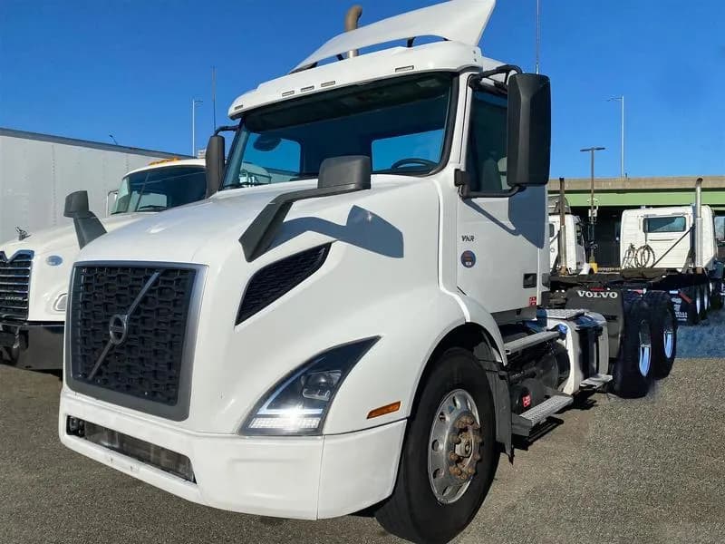2019 Volvo VNR64T