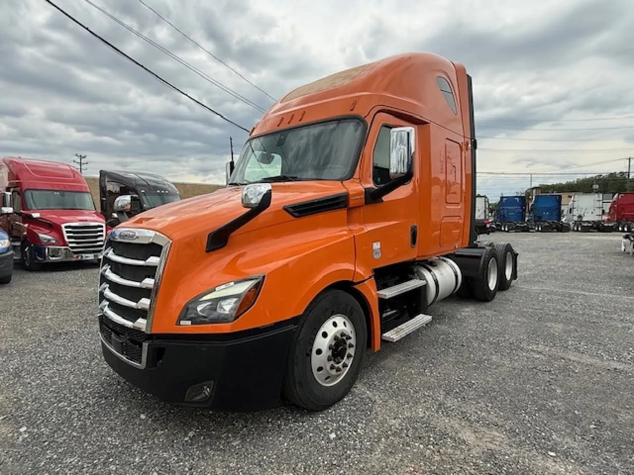 2019 Freightliner Cascadia - Sleeper