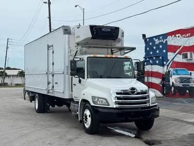 2020 Hino 268 26' - Refrigerated