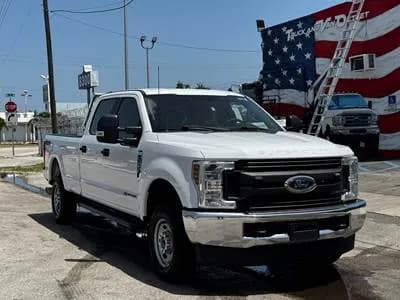 2018 Ford F-250SD CREW CAB - Pickup
