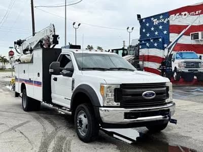 2017 Ford F-550 11' Mechanic/Service Body with Stellar 7621 7,000 lbs Crane - Crane
