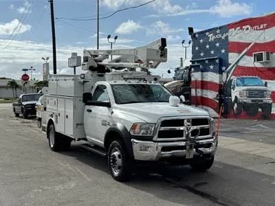 2017 Ram 5500HD - Bucket