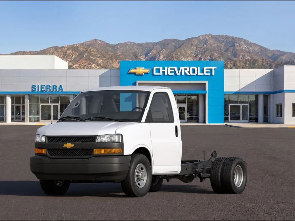 2026 Chevrolet Express 3500 - Box