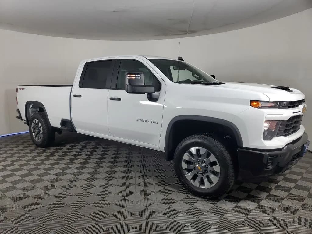 2026 Chevrolet Silverado 2500 Crew Cab - Pickup