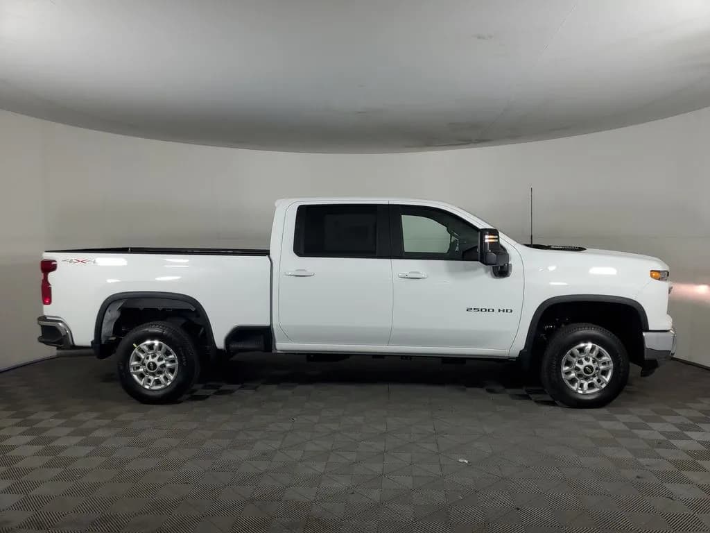 2026 Chevrolet Silverado 2500 Crew Cab - Pickup