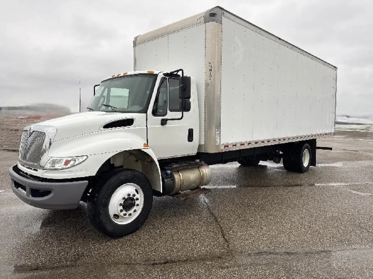 2019 International 4300 - Box
