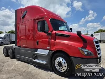 2023 Freightliner Cascadia - Sleeper