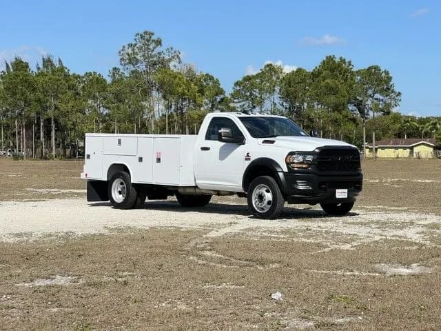 2024 Ram 5500 SL - Service