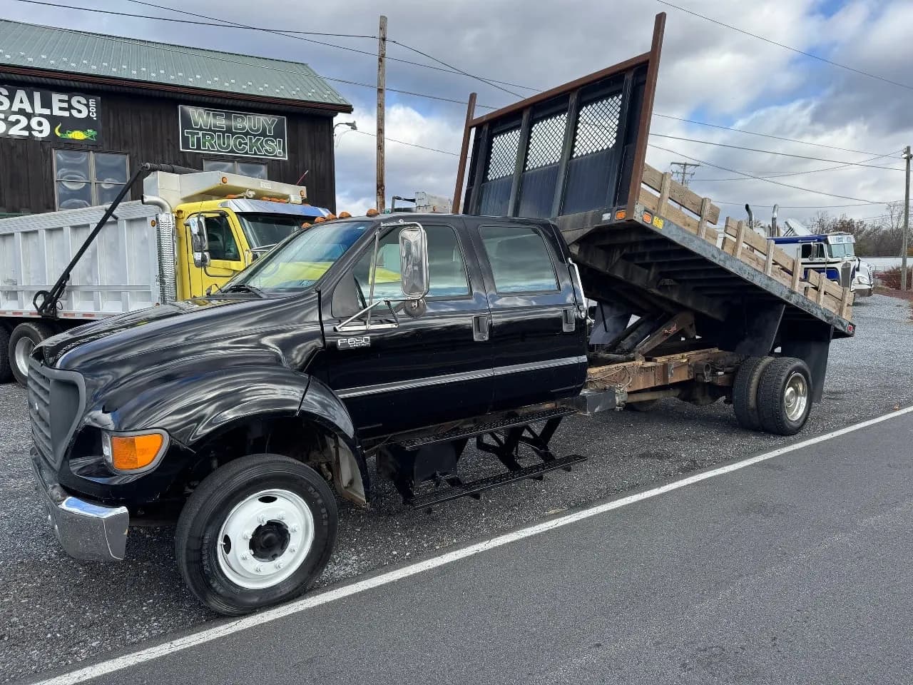 2001 Ford F650 - Dump