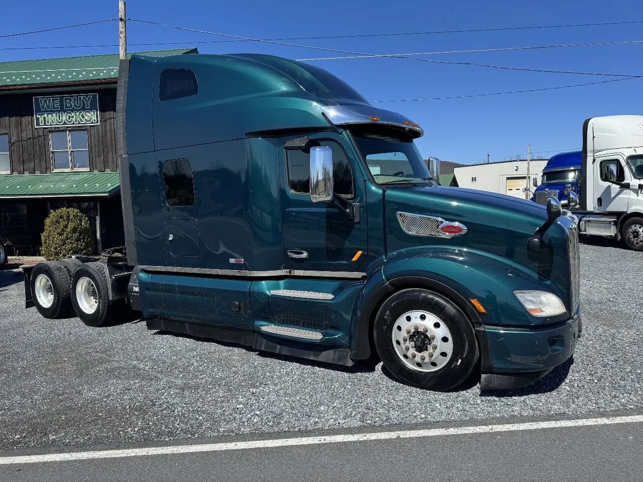 2022 Peterbilt 579 Tandem Axle - Sleeper