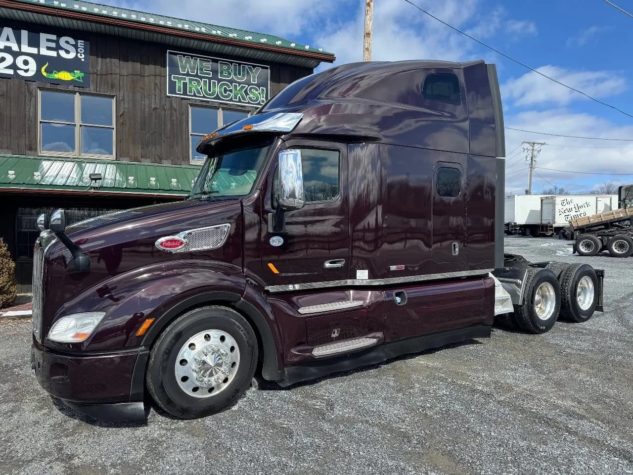 2022 Peterbilt 579 Tandem Axle - Sleeper