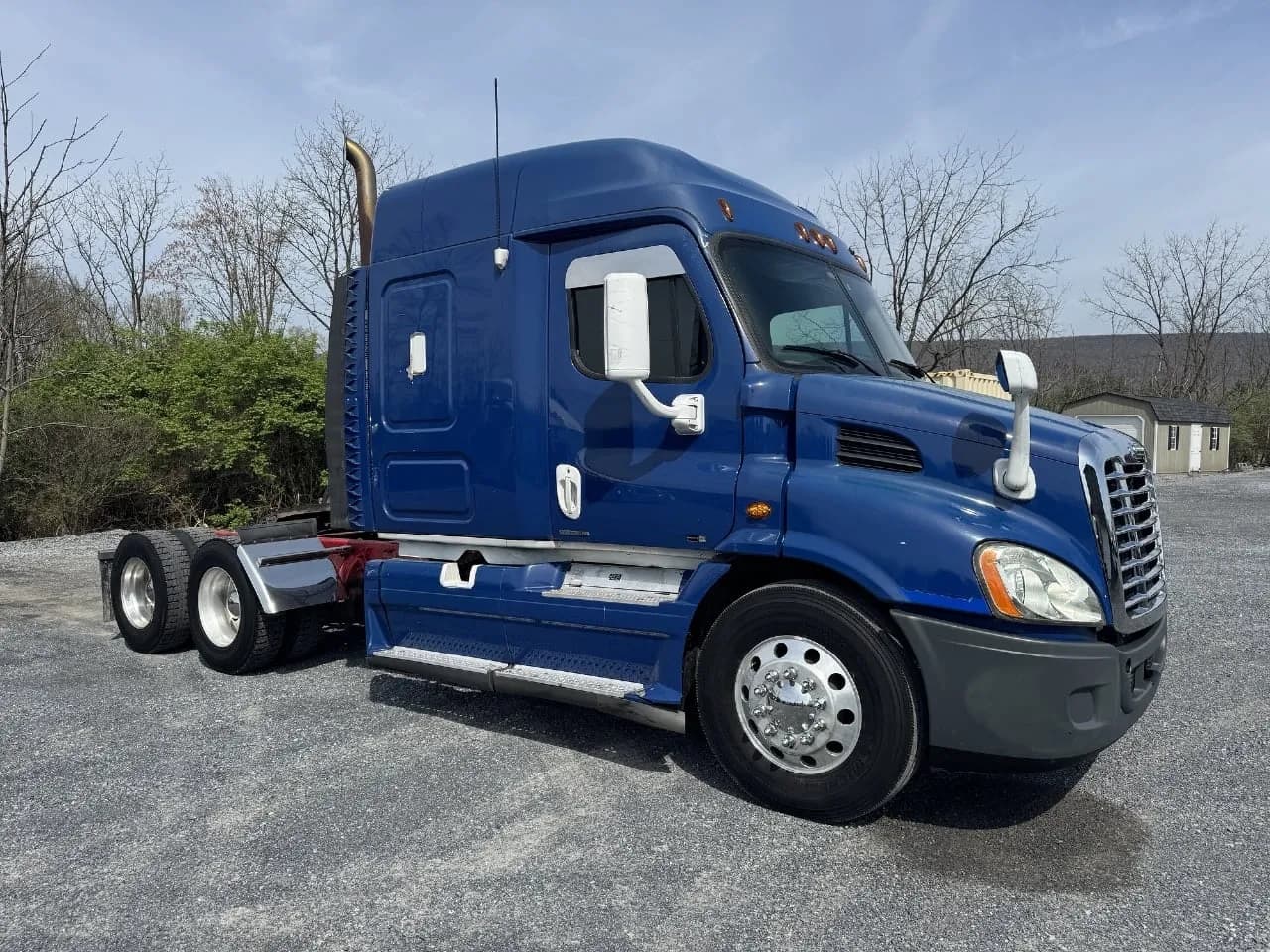 2011 Freightliner Cascadia - Sleeper
