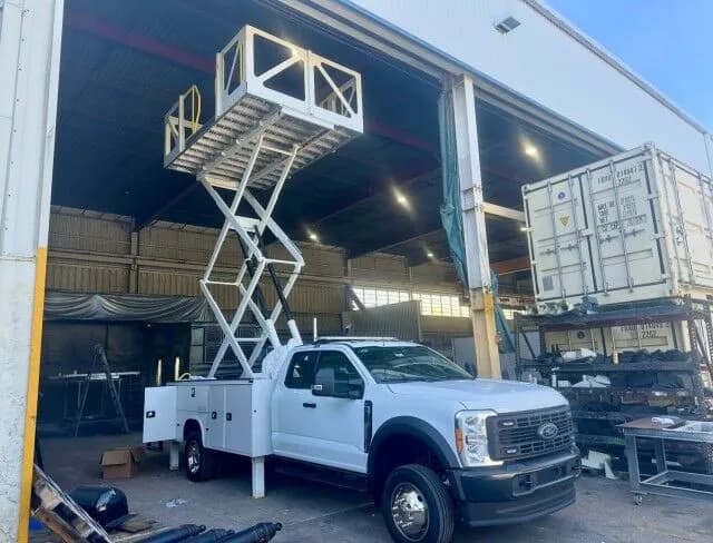 2025 Ford F-550XL - Service