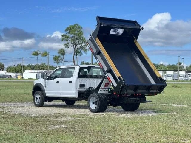 2025 Ford F550XL Crew Cab - Dump