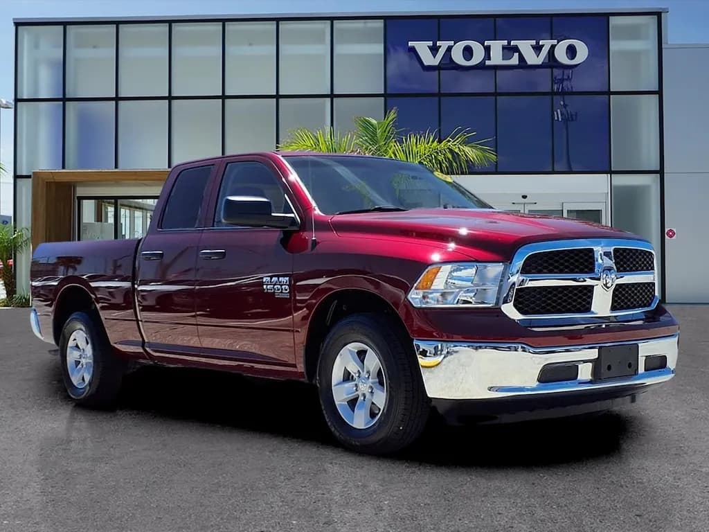 2024 Ram 1500 Classic - Pickup