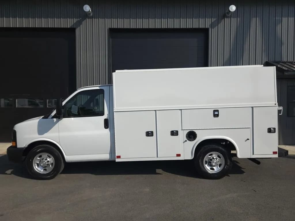 2017 Chevrolet Express 3500 - Pickup