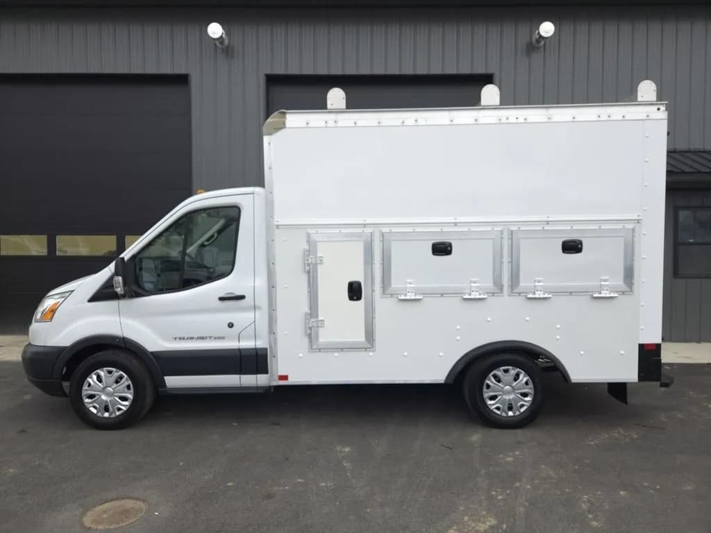 2015 Ford Transit T250 - Vans