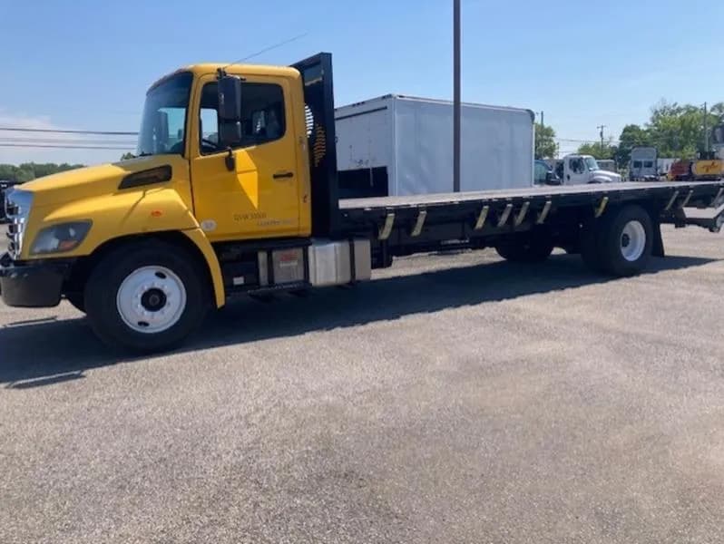 2020 Hino 338