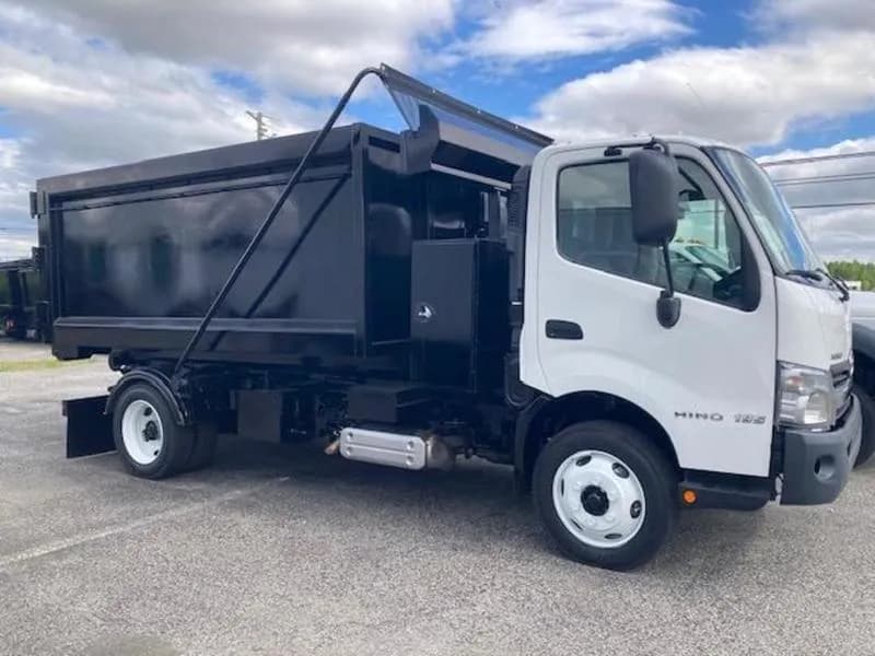 2020 Hino 195