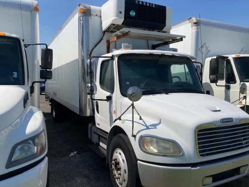 2006 Freightliner M2
