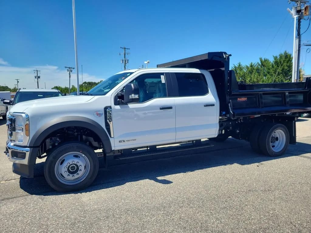 2026 Ford F-450 Crew Cab - Chassis