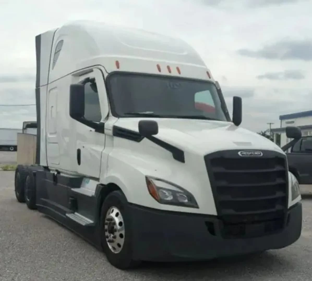 2024 Freightliner Cascadia - Sleeper