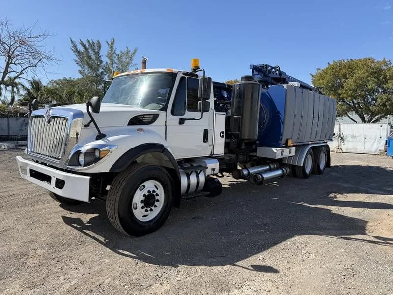 2018 International 7500