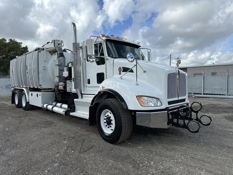 2017 Kenworth T400