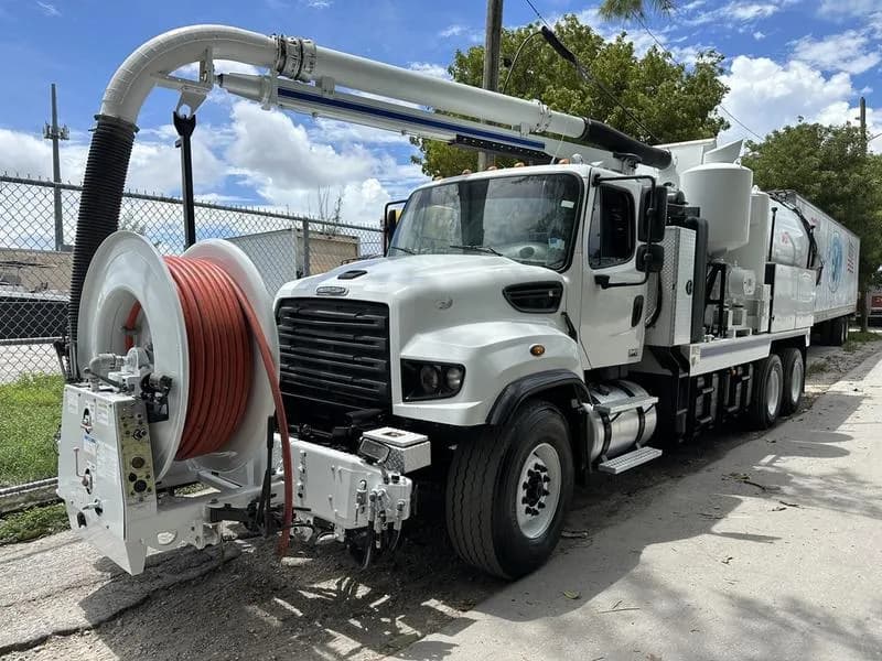 2015 Freightliner 114SD