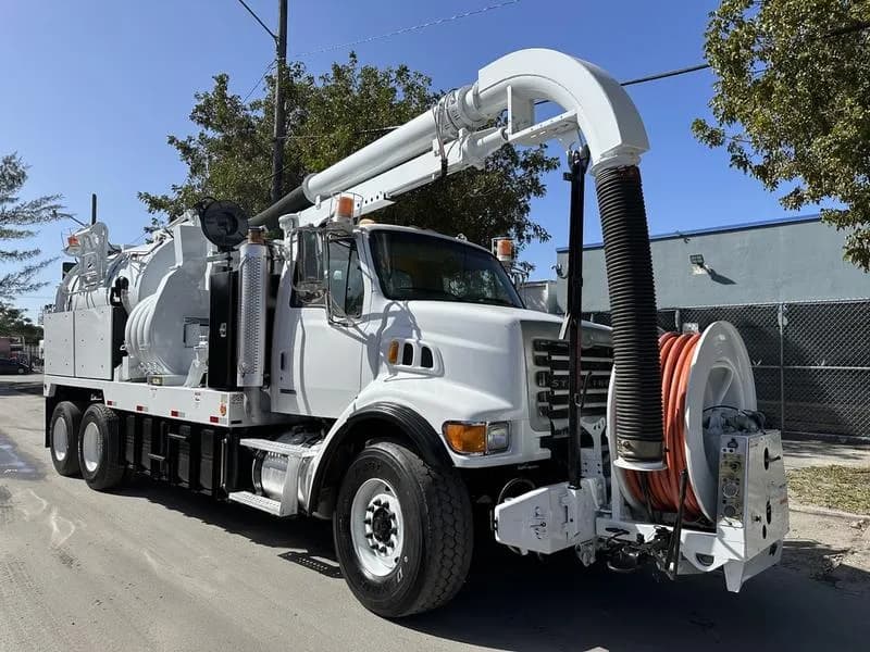 2007 Sterling L7500