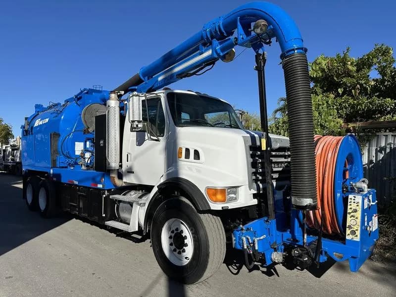 2005 Sterling L7500