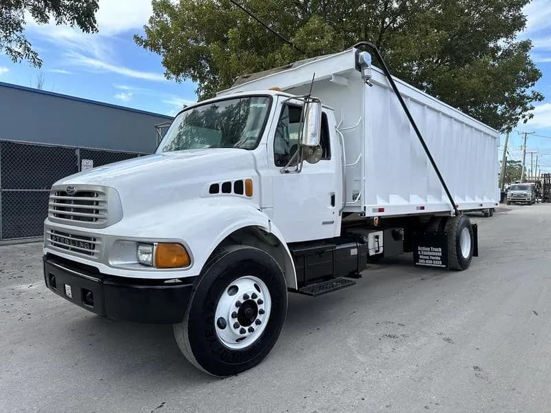 2002 Sterling M8500 Acterra