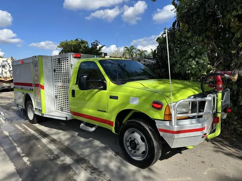 2001 Ford F-550
