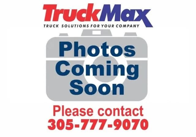 2011 Ford F-550XL - Bucket