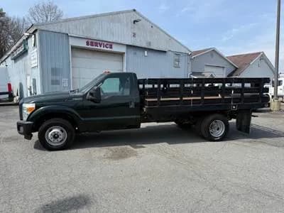 2015 Ford F-350 - Stake