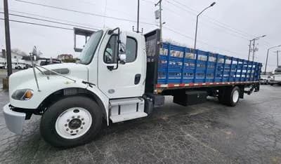 2019 Freightliner M2 106 - Stake