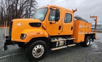 2015 Freightliner 108SD - Fire Trucks