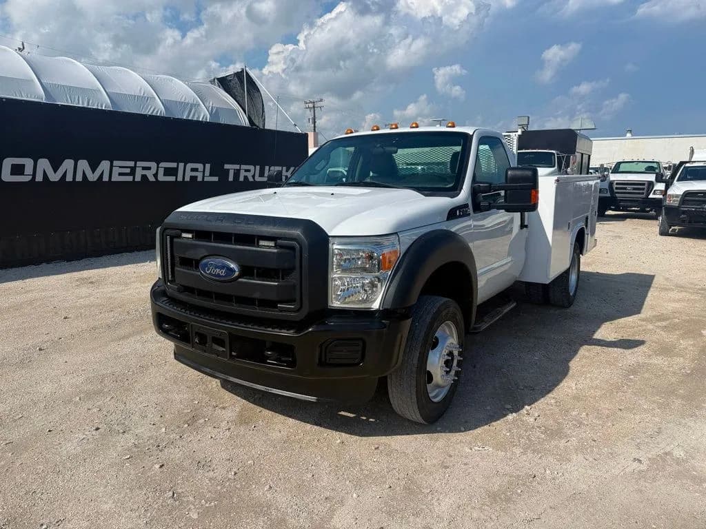 2012 Ford F-450 - Service
