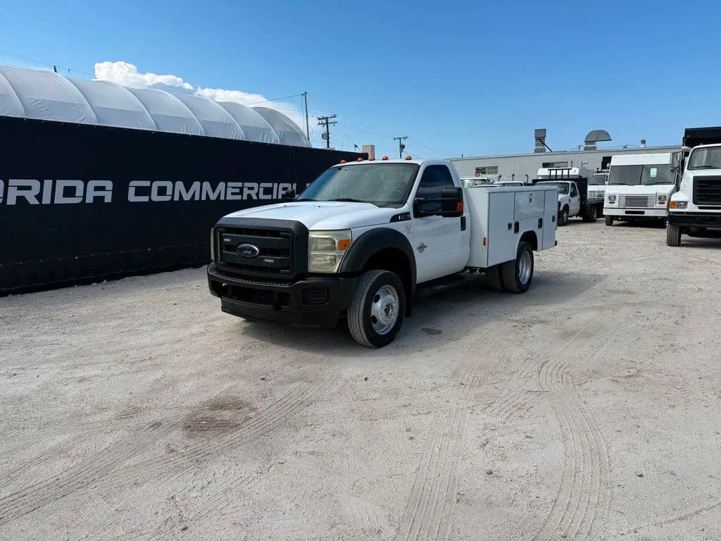 2013 Ford F-450 - Service