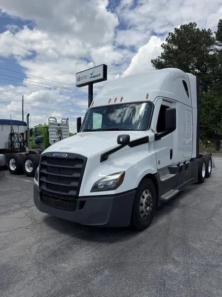 2024 Freightliner Cascadia - Day Cab