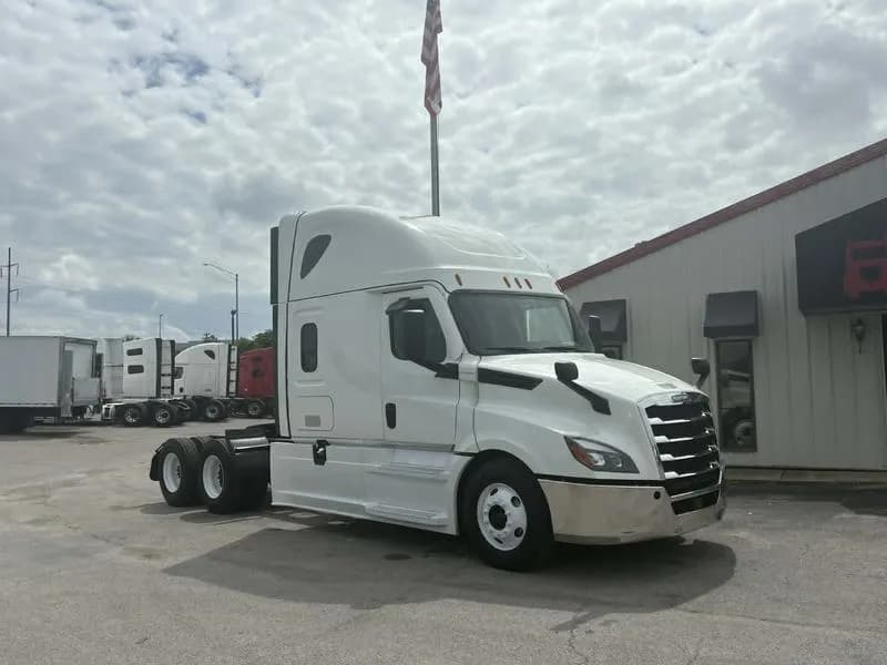 2022 Freightliner Cascadia
