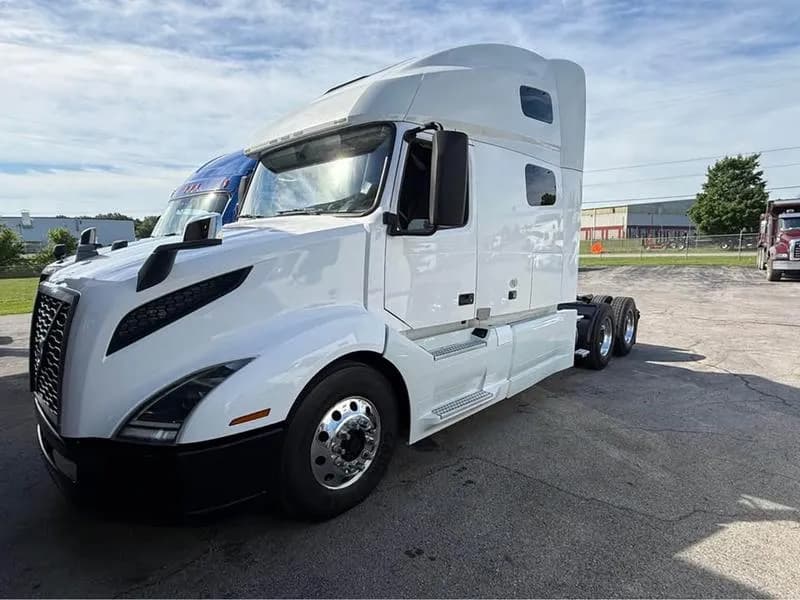 2019 Volvo VNL64T760