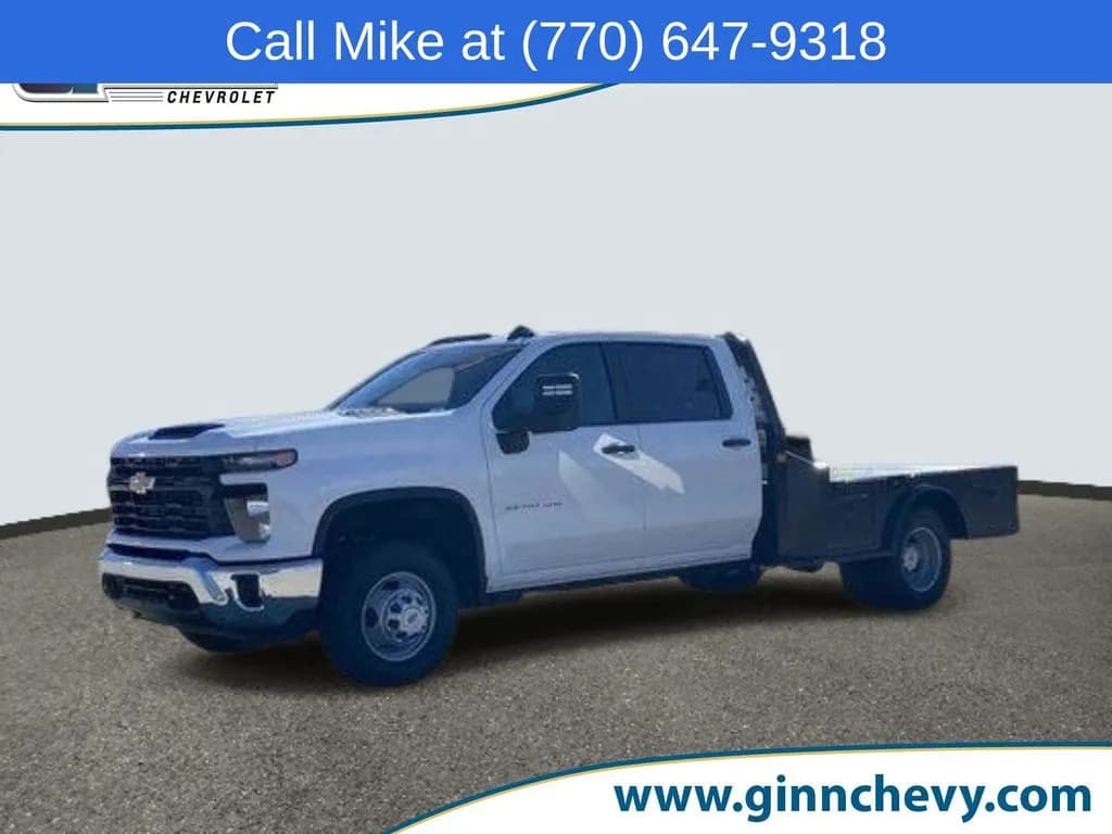 2026 Chevrolet Silverado 3500 Crew Cab - Flatbed