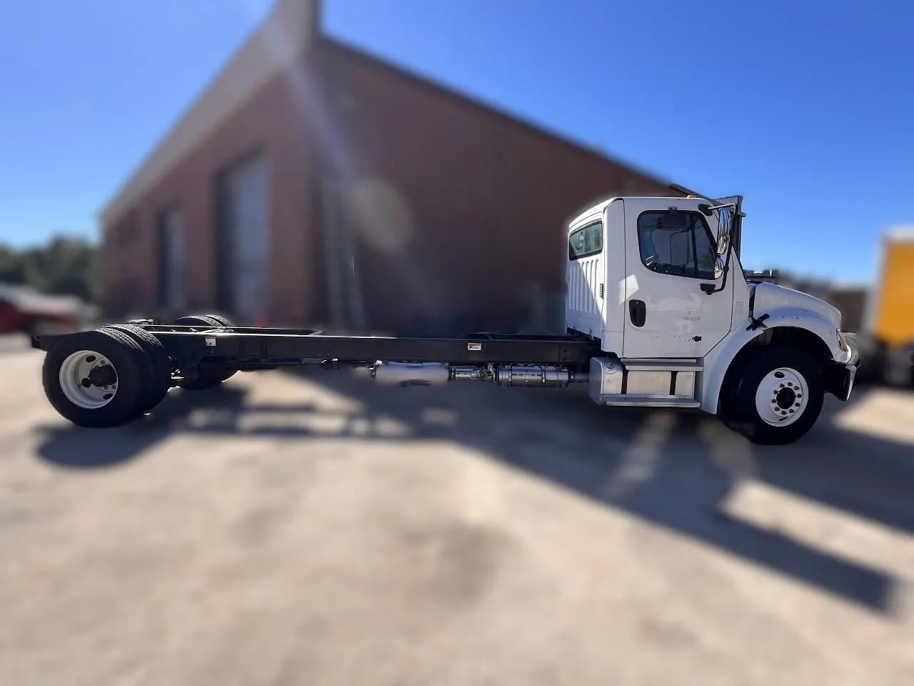 2013 Freightliner M2 - Chassis