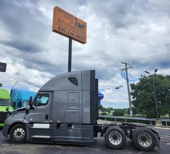 2022 Freightliner Cascadia