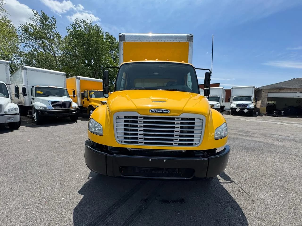 2019 Freightliner M2