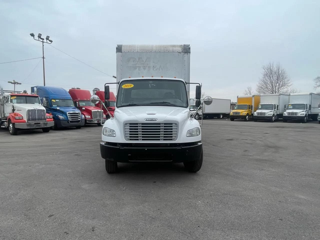 2019 Freightliner M2 106
