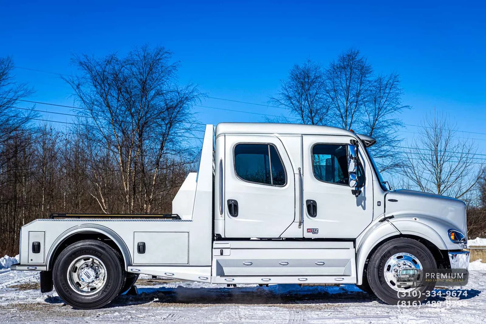 2024 Freightliner M2-112 Sportchassis DD13