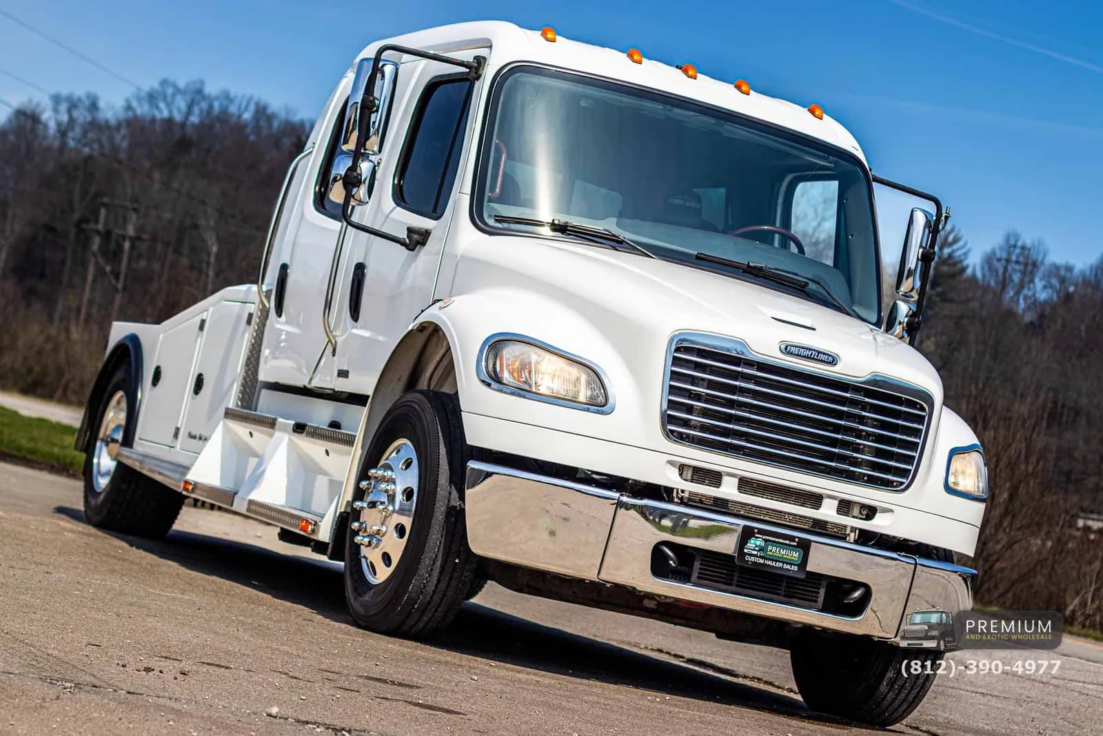 2012 Freightliner M2-106 Summit - Service