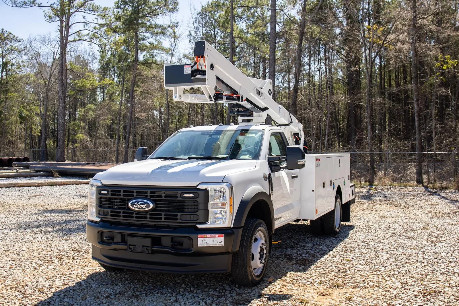 2026 Ford F-550 - Bucket